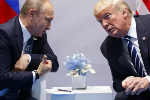 Трамп поручил организовать телефонный разговор с Путиным после его инаугурации: CNN