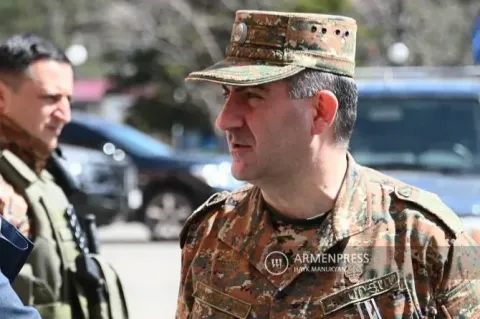 Azerbaijani defense minister’s belligerent statements are always concerning, says Armenian top general