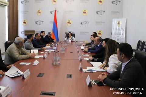 Քրեակատարողական ծառայության պետ Ծովինար Թադևոսյանն ընդունել է հասարակական դիտորդների խմբի անդամներին