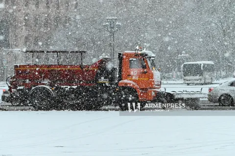 Կամո Արեյանը կոչ արեց չսևացնել ձնամաքրմանը մասնակցած աշխատակիցների աշխատանքը