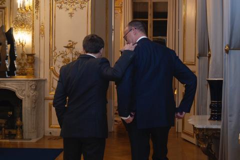Возможный будущий канцлер Германии Мерц встретился с президентом Франции