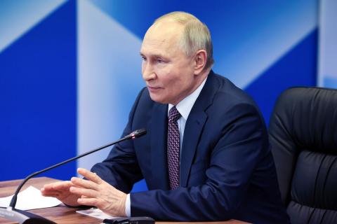 First contacts with US administration raise hopes - Putin