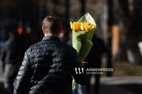 Մարտի 8-յան բարեմաղթանքներ քաղաքացիներից