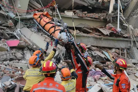 Death toll climbs to 3,600 in Myanmar earthquake