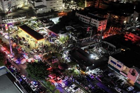 Число погибших при обрушении крыши в клубе в Доминикане возросло до 27