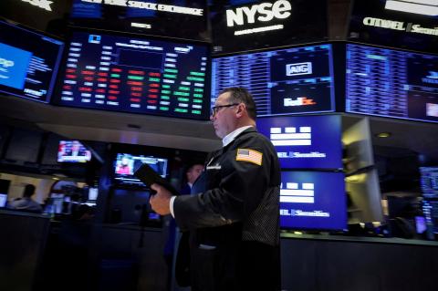 US stocks down - 08-04-25