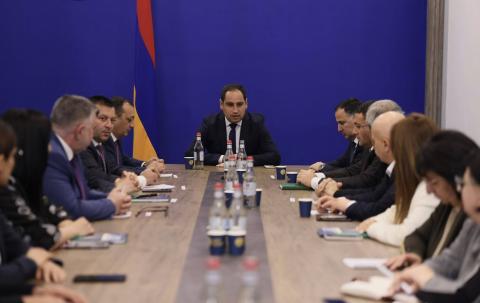 ՀՀ ՏԿԵ նախարարը «Ճանապարհային դեպարտամենտ»-ի աշխատակազմին է ներկայացրել նորանշանակ ղեկավարին