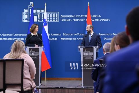 Ermenistan ve Slovenya Dışişleri Bakanlarının basın toplantısı