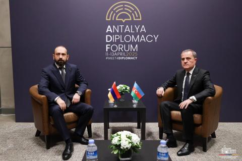 Ադրբեջանի արտգործնախարարը Անթալիայում Արարատ  Միրզոյանի հետ հանդիպումը օգտակար է համարում
