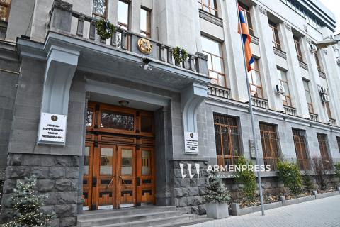 Երևանում գիշերօթիկ դպրոցի հողամասն առանձին երկու գույքային միավորների բաժանելու մասին որոշումը կայացվել է օրենքի խախտմամբ