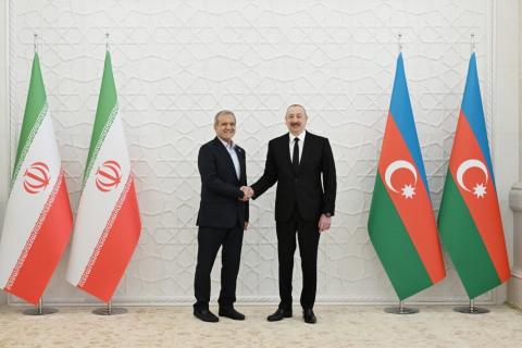 Փեզեշքիանը և Ալիևը համատեղ մամուլի ասուլիս են անցկացրել