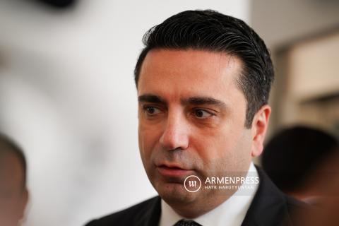 სომხეთის რესპუბლიკის ეროვნული ასამბლეის თავმჯდომარის, ალენ სიმონიანის ბრიფინგი