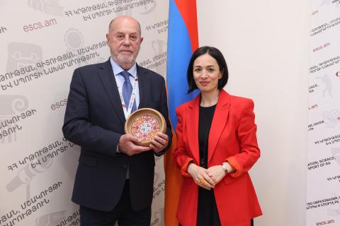 Ժաննա Անդրեասյանն ընդունել է Աշխարհի և Եվրոպայի կարատեի ֆեդերացիայի նախագահ Անտոնիո Էսպինոսին