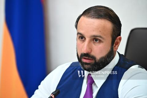 Պատգամավորն առաջարկում է խրախուսել սփյուռքահայերի՝ ՀՀ քաղաքացիություն ստանալը կրճատված զինծառայության կամ վճարովի այլընտրանքի հնարավորությամբ