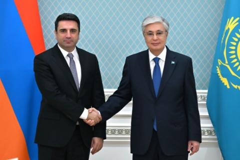 Ալեն Սիմոնյանը հանդիպել է Ղազախստանի նախագահ Կասիմ-Ժոմարտ Տոկաևի հետ