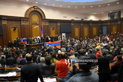 Արարատ Միրզոյանի նկատմամբ սպանության փորձի գործով նախաքննությունը շարունակվում է