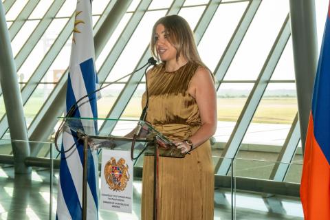 Embajadora de Armenia en Uruguay fue designada simultáneamente como embajadora en Paraguay y Bolivia