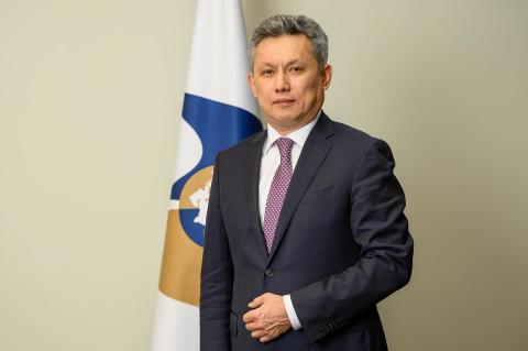 Ինչ աշխատանքներ են կատարվում ԵԱՏՄ-ի տարածքում բարձրակարգ մասնագետների աշխատանքային միգրացիան հեշտացնելու համար. մանրամասնում է ԵՏՀ կոլեգիայի անդամը