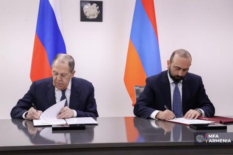 Armenian, Russian foreign ministries sign consultations plan