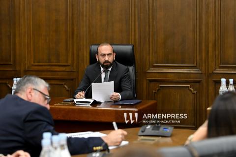 U.S. Customs and Border Protection team hasn’t yet arrived, says Armenian FM