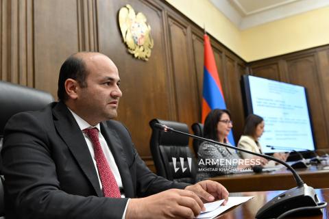 Կառավարությունը նախատեսում է կենսաթոշակները բարձրացնել հետվճարային մեխանիզմի ընդլայնմամբ