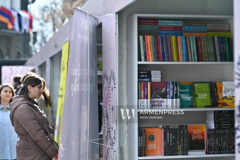 «Նոր գիրք»-20/25. Սարոյան, Կոնան Դոյլ, Շվարցենեգեր