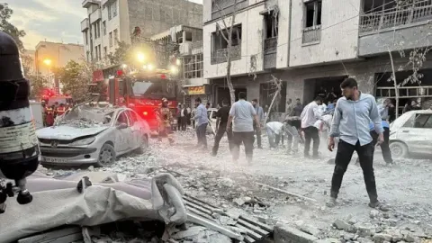 Intensified Israeli operations expected in next 24 hours targeting Tehran – The Jerusalem Post