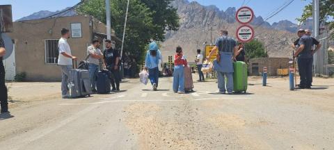 Armenian government assists evacuation efforts from Iran