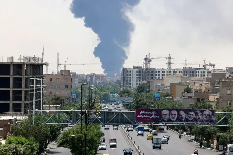 ارتش اسرائیل مدعی شد که بیش از ۱۱۰۰ هدف در ایران مورد حمله قرار داده است