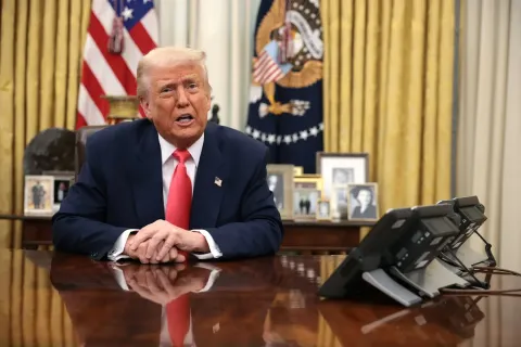 Трамп провел совещание по конфликту Израиль-Иран