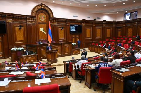 برگزاری نشست عادی مجلس ملی جمهوری ارمنستان