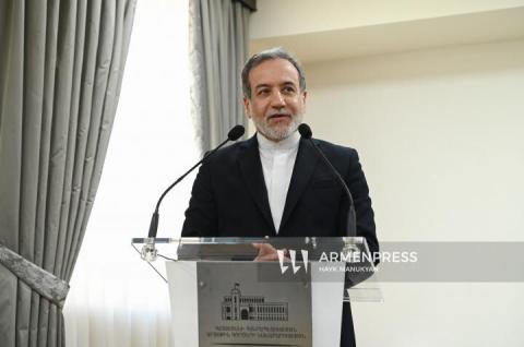 ایران: «حملۀ ایالات متحدۀ آمریکا به تأسیسات هسته‌ای جمهوری اسلامی ایران پیامدهای غیرقابل بازگشت در پی خواهد داشت»