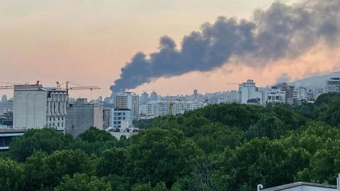وقوع پی‌درپی انفجارها در آسمان مرکز تهران
