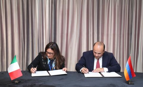 Armenia e Italia firmaron un acuerdo de cooperación en la protección de derechos de personas con discapacidades