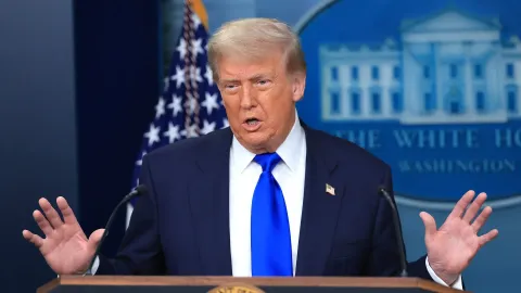 Трамп заявил об отсутствии контактов с Ираном после нападения на эту страну