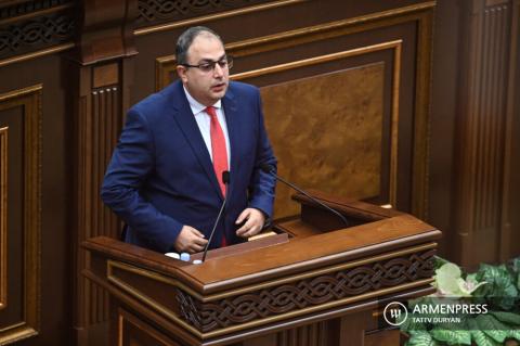 Parliament debates emergency intervention tools in energy company management