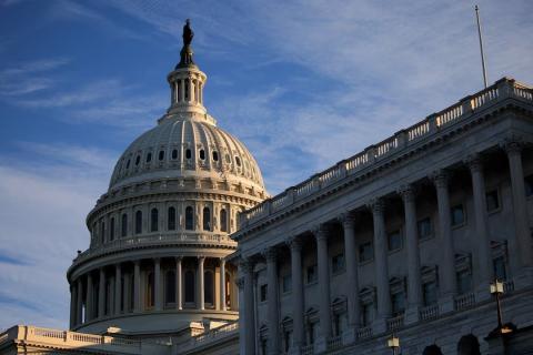 Законопроект Трампа, касающийся сокращения налогов и увеличения расходов на оборону, окончательно одобрен Конгрессом