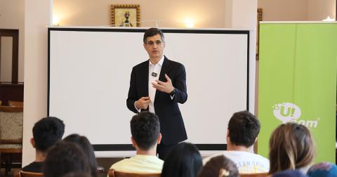 Ralph Yirikian Delivers a Lecture at Slavonic University's Engineering Summer School