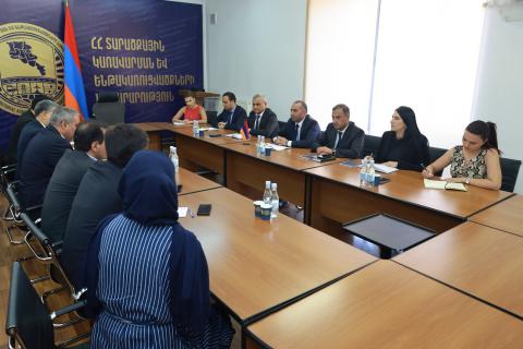 بررسی فرصت‌های همکاری در چهارچوب دیدار معاون وزیر مدیریت منطقه‌ای و زیرساخت‌های جمهوری ارمنستان و معاون وزیر نفت جمهوری اسلامی ایران