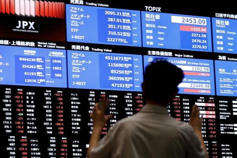 Asian Stocks - 18-08-25