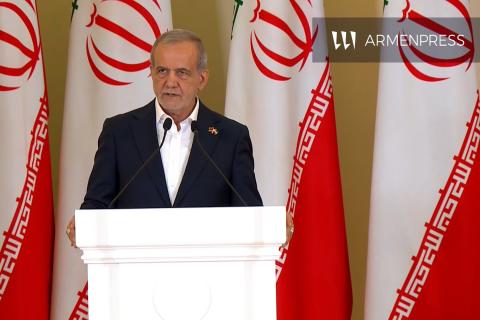 Pezeshkian: “Apoyamos el diálogo de paz entre Armenia y Azerbaiyán”