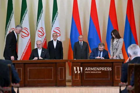 Armenia, Iran to boost tourism and trade