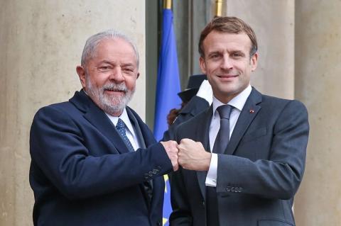 Les présidents français et brésilien ont discuté des droits de douane américains lors d'un entretien téléphonique