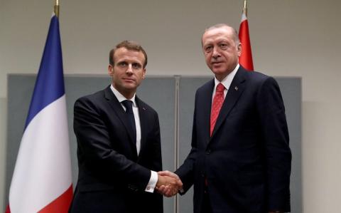 Macron a discuté avec Erdoğan de la rencontre entre l’Arménie et l’Azerbaïdjan à Washington