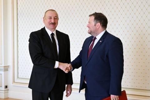 დიდი ბრიტანეთი მზადაა მხარი დაუჭიროს სომხეთ-აზერბაიჯანის ურთიერთობების დარეგულირების პროცესს