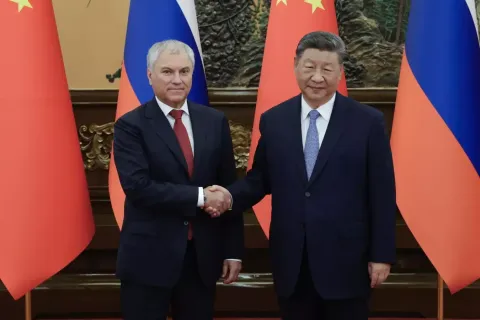 Xi meets Russian State Duma chairman in Beijing