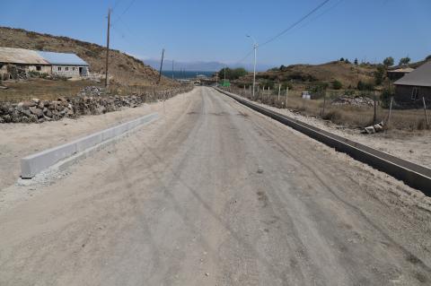 Հիմնանորոգվում է Բերդկունքի նորակառույց մանկապարտեզ տանող ճանապարհը