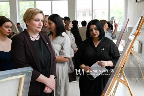 Գորիսում անցկացվեց «Բացակա, բայց ոչ մոռացված» ցուցահանդեսը՝ նվիրված անհայտ կորած անձանց միջազգային օրվան