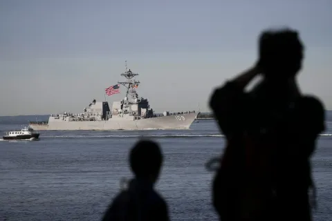 US-Venezuela tensions rise as US warships arrive in Southern Caribbean