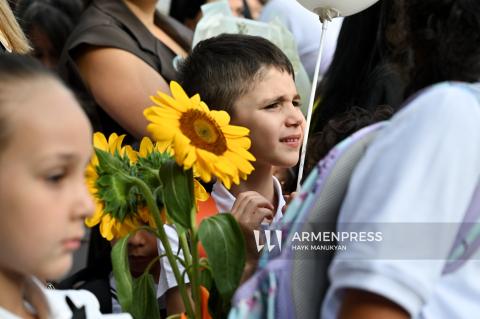 آغاز سال تحصیلی جدید در مدارس سراسر جمهوری ارمنستان